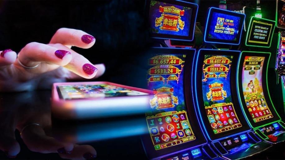 Tampilan putaran gratis yang diaktifkan Layar putaran gratis Hood vs Wolf